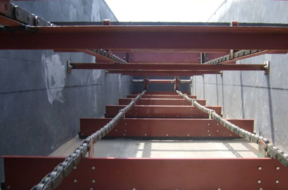 非金屬鏈條刮泥機(jī)