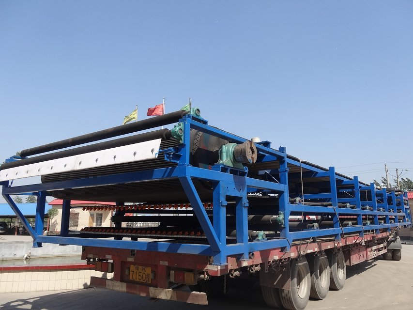 帶式真空過濾機(jī)